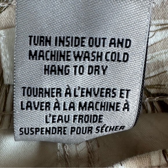 SUKO JEANS Floral Pull on Shorts Size 4 - Picture 12 of 12